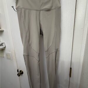 Mono B Women's Tan High-Waisted Leggings